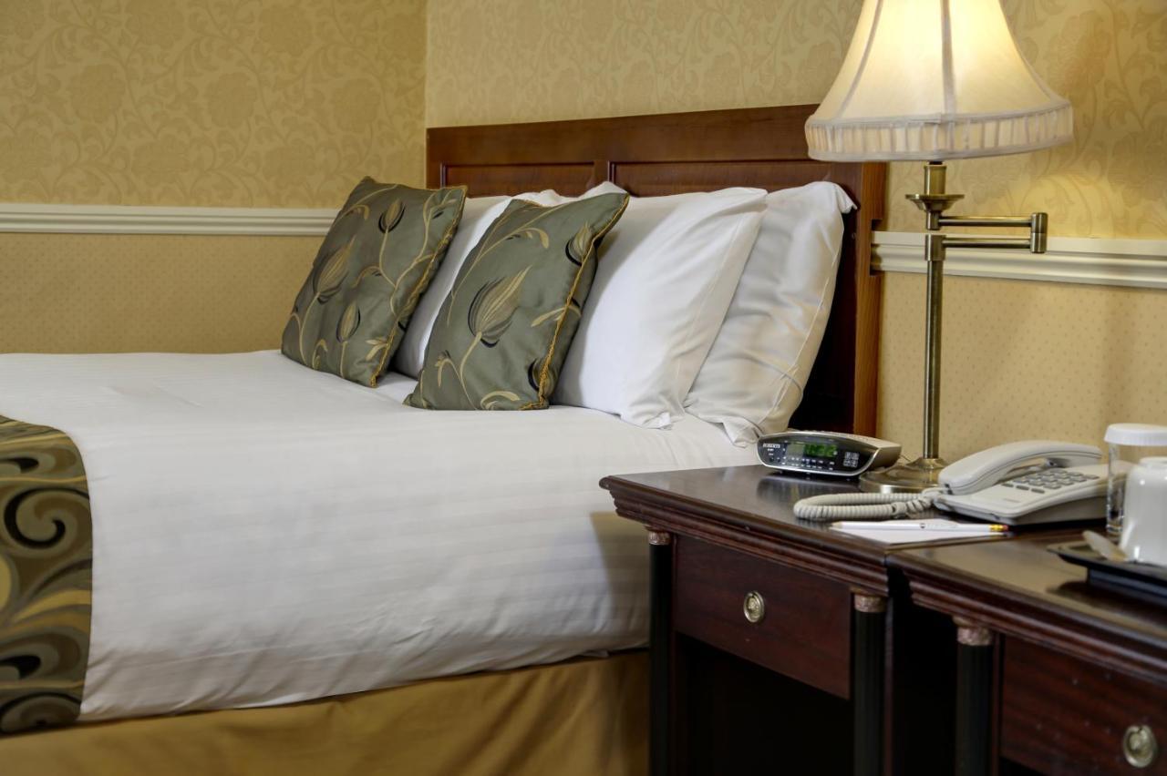 Knights Hill Hotel & Spa King's Lynn Buitenkant foto