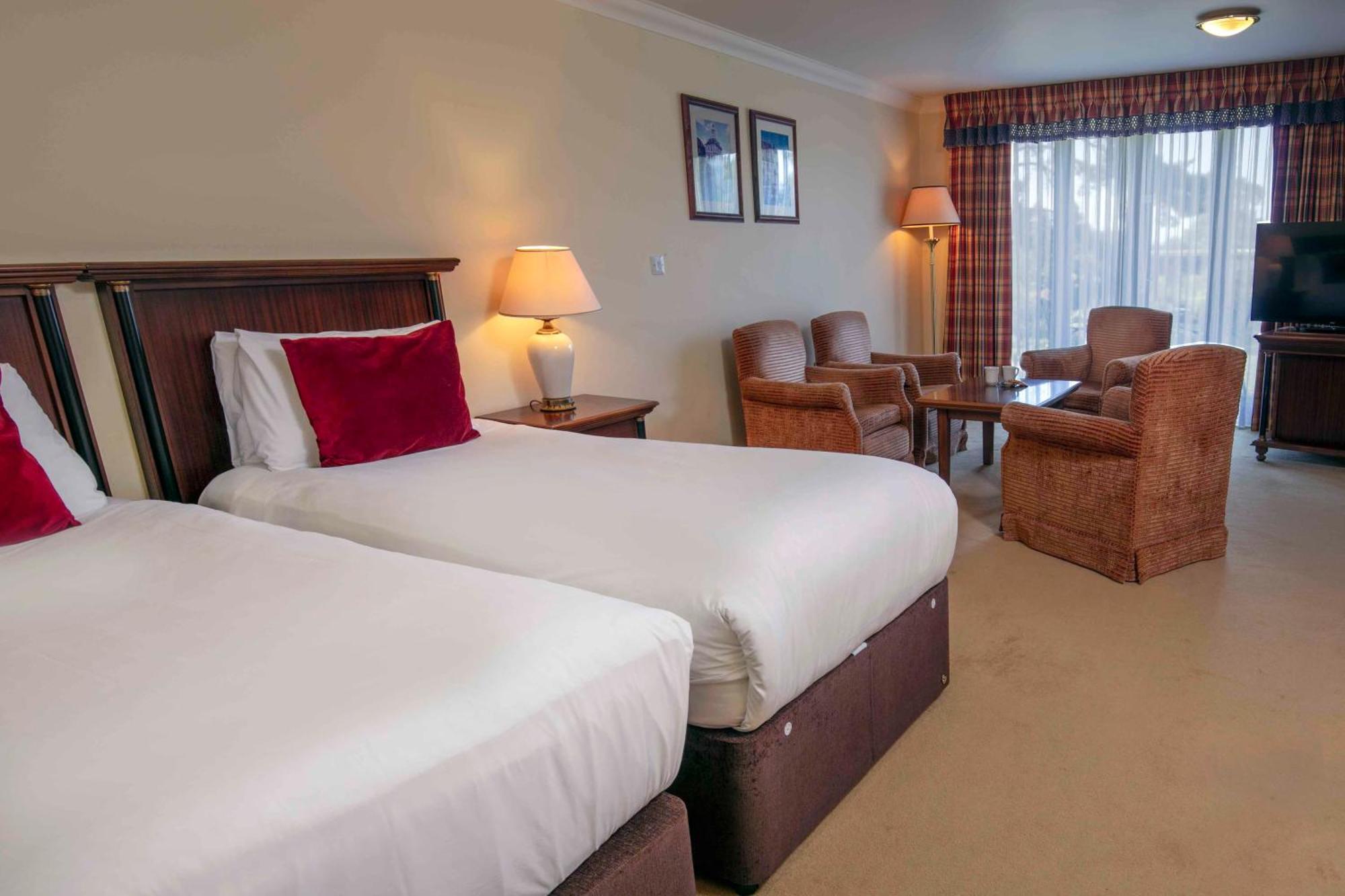 Knights Hill Hotel & Spa King's Lynn Buitenkant foto