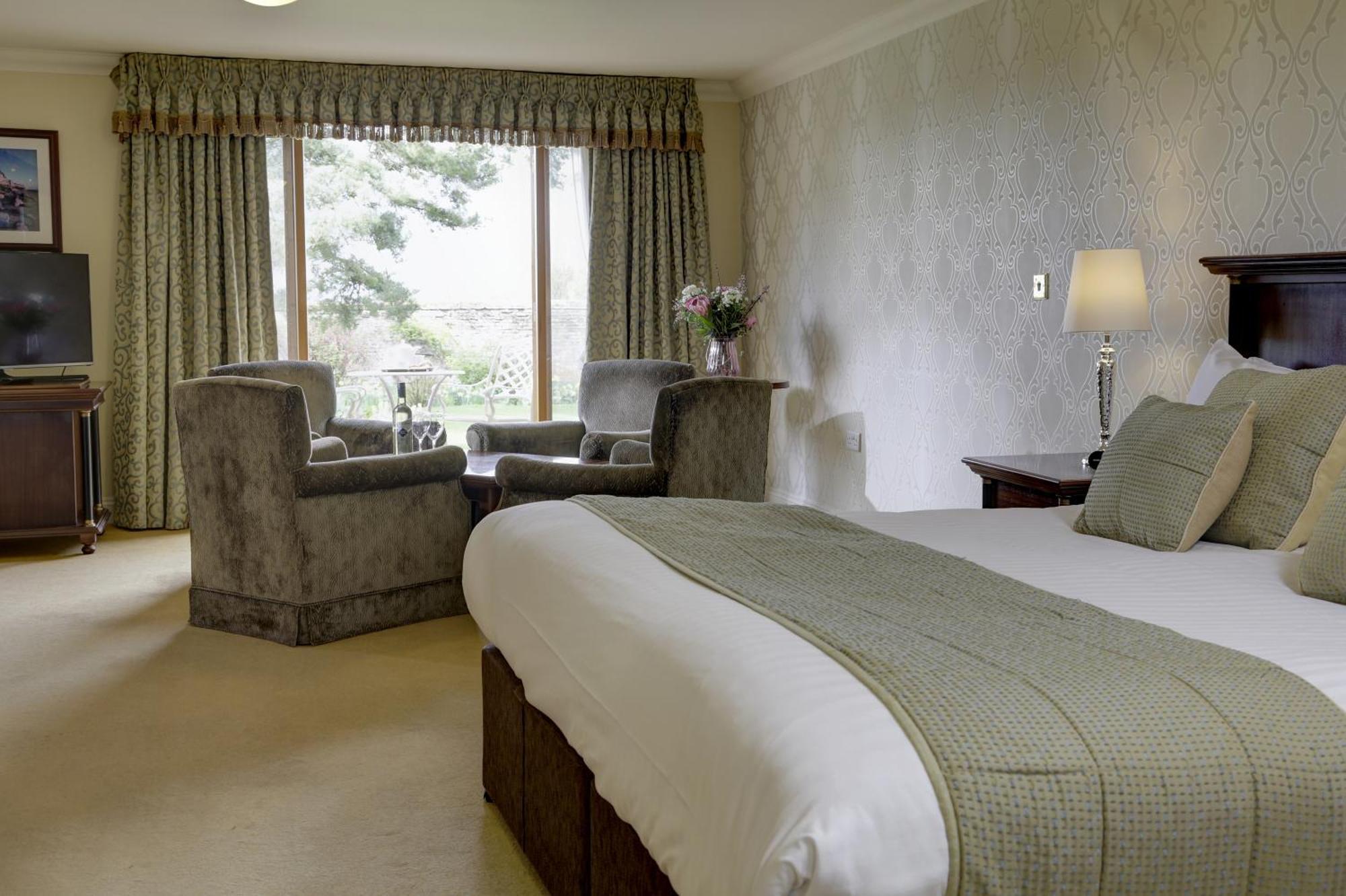 Knights Hill Hotel & Spa King's Lynn Buitenkant foto
