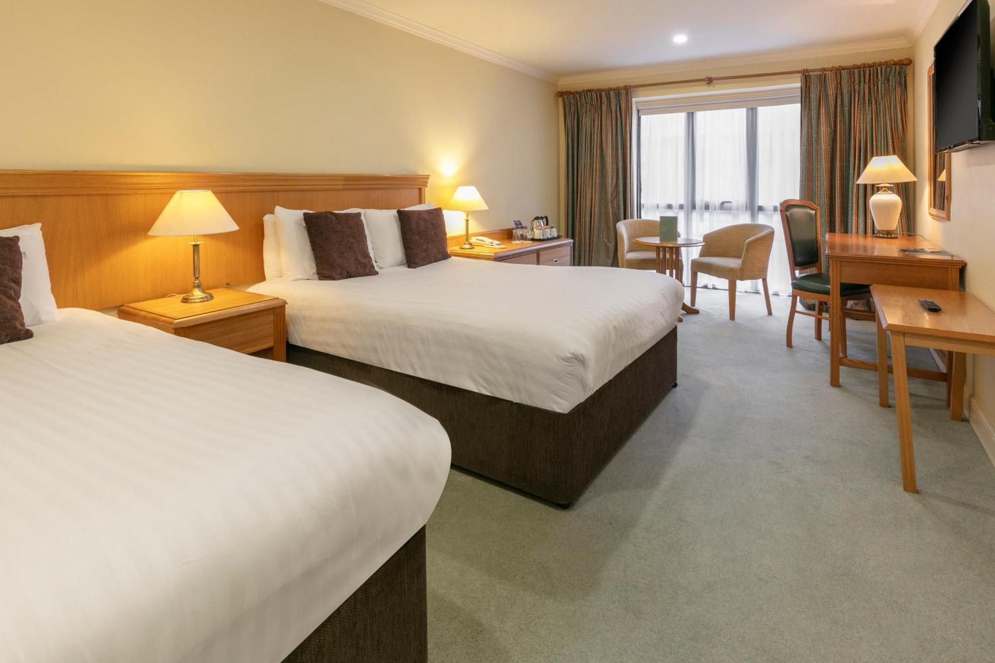 Knights Hill Hotel & Spa King's Lynn Buitenkant foto